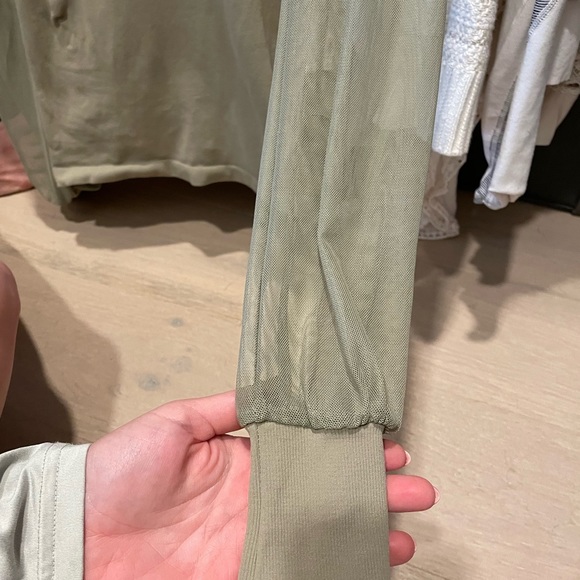 NWT Free People Sage Green Top - Picture 3 of 6